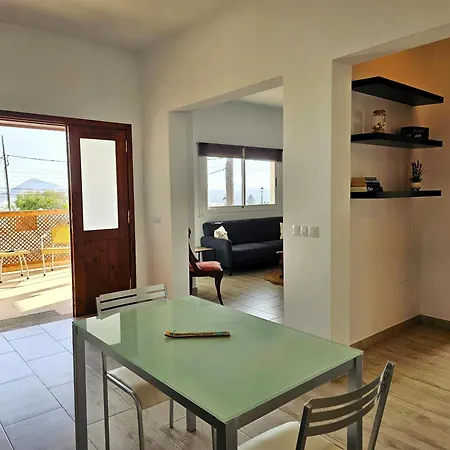 Apartmán Cernicalo House - Peaceful Terrace Home, Ideal To Explore Lanzarote Nazaret