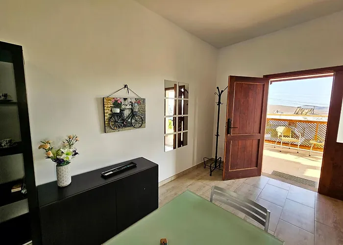 Cernicalo House - Peaceful Terrace Home, Ideal To Explore Lanzarote Nazaret